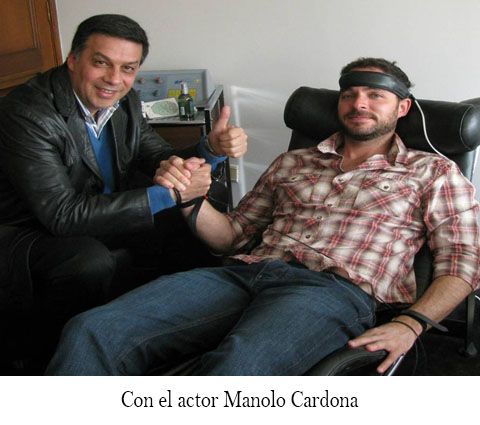 Con el actor Manolo Cardona